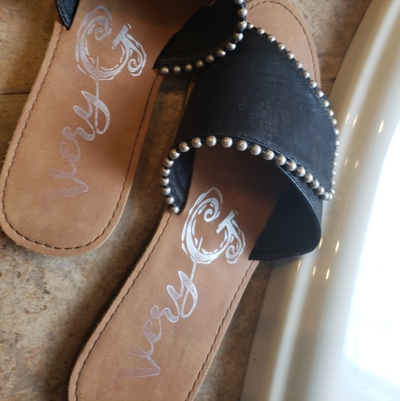 Slides - Picture 4 of 4